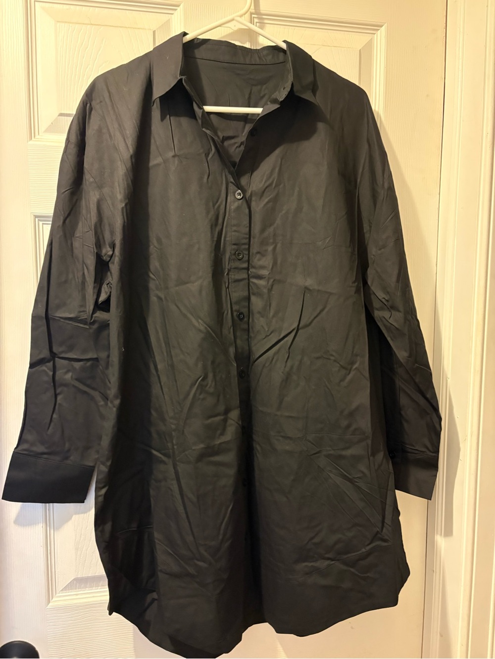 Classic Black Button-Up Women's Shirt dress